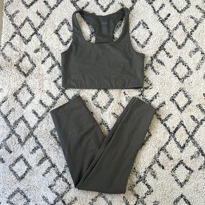 Girlfriend Collective Set, M, Green